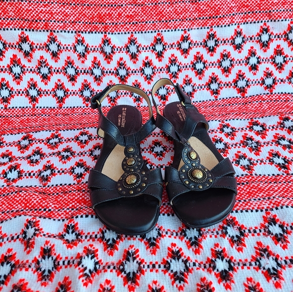 《Naturalizer N5 black and gold sandals size 7.5》 - Picture 2 of 7